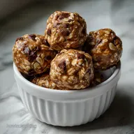 Peanut Butter Oat Balls: The Best No-Bake Recipe