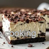 How to Bake Oreo Cheesecake Bar Delight in 55 Min: A Creamy Dream!