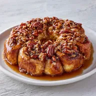 Easy Cinnamon Roll Casserole: Gooey and Crisp