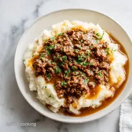 Ground Beef and Gravy over Mashed Potatoes in 40 Minutes