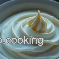 Silky Smooth! How to Homemade Icing Vanilla Buttercream