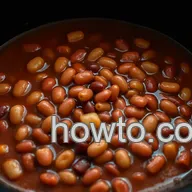 Easy & Savory Baked Beans in Crock Pot: My Family's Favorite Recipe