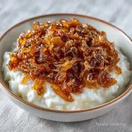 Yellow Onion Dip with Worcestershire