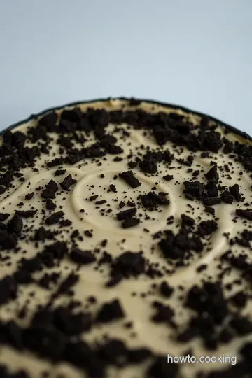 Chocolate Dream: How to Make an Oreo Pie Crust presentation