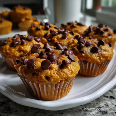 Pumpkin Chocolate Chip Muffins: Velvety Crumb Recipe